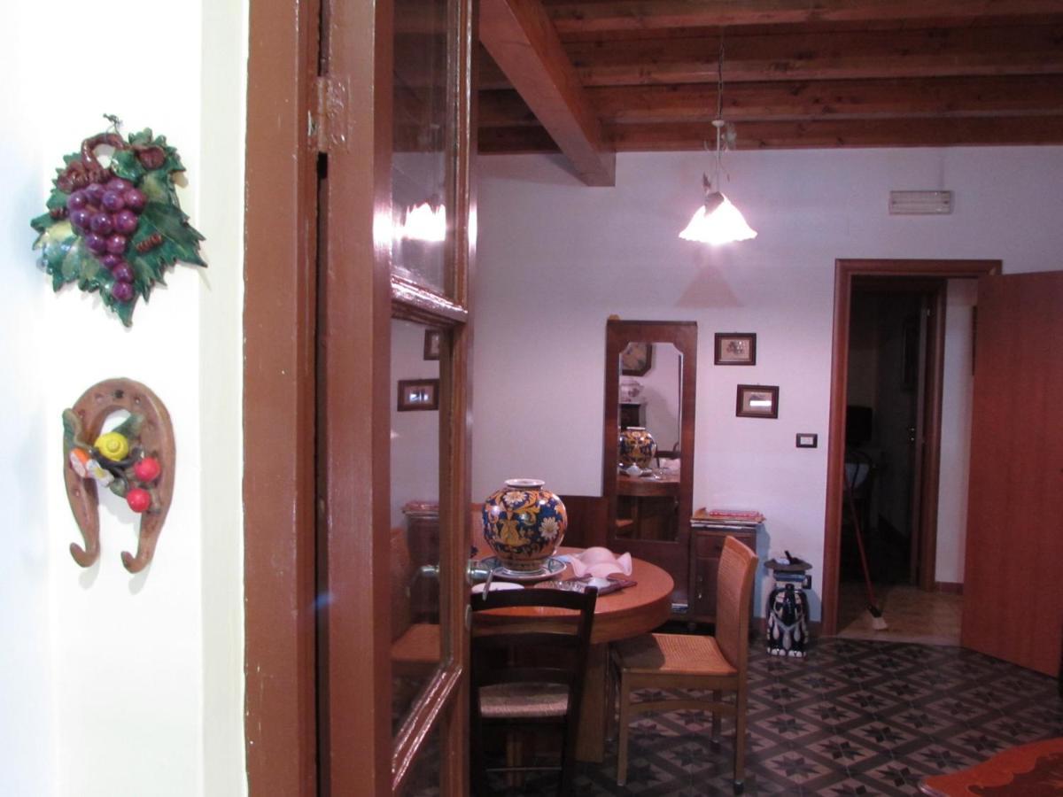 Bed and Breakfast Antico Palazzo Джардини-Наксос Экстерьер фото
