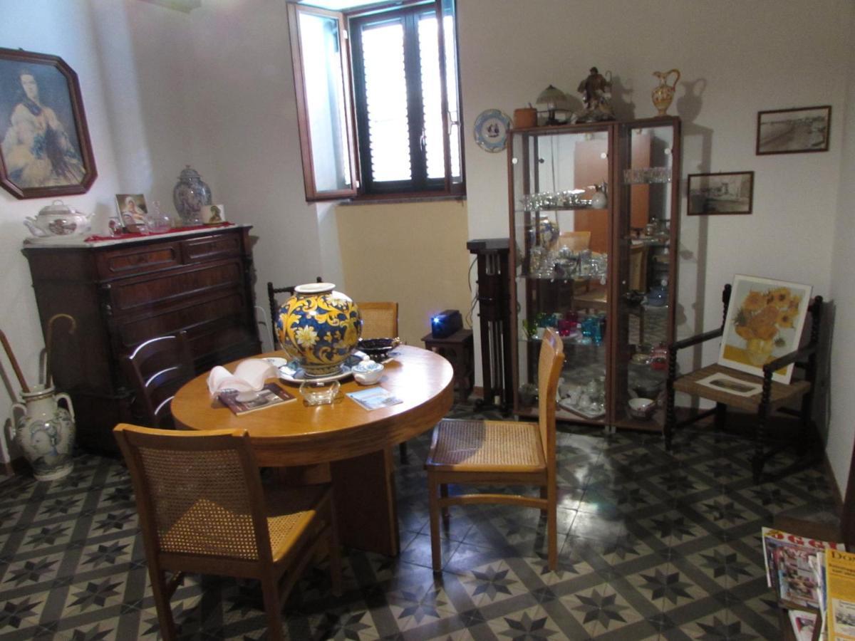 Bed and Breakfast Antico Palazzo Джардини-Наксос Экстерьер фото