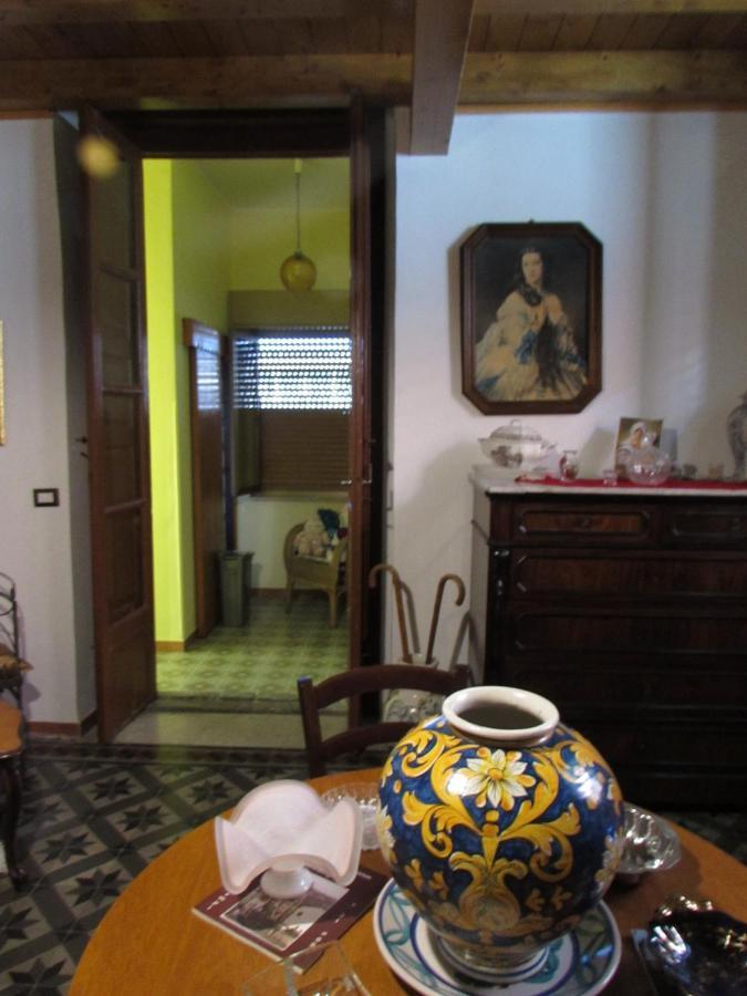 Bed and Breakfast Antico Palazzo Джардини-Наксос Экстерьер фото